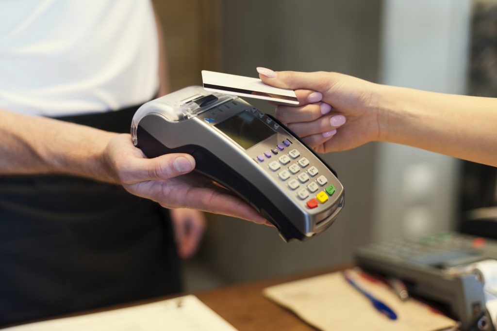 Scopul companiilor de carduri de credit nu este eliminarea fraudei